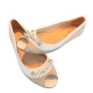 Tod’s Coupe Peep Toe Wooden Flat Shoes size 39.5